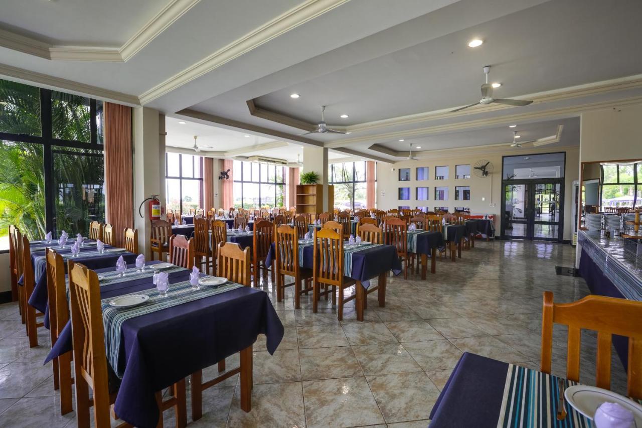Hotel San Isidro São Gabriel Zewnętrze zdjęcie